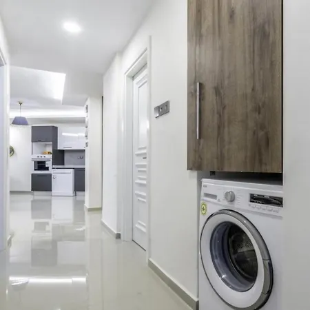 Avrasya * Agios Dhometios